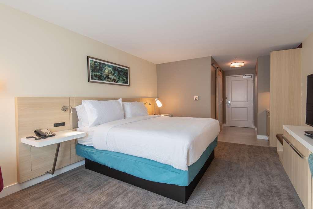Hilton Garden Inn Calabasas Room photo